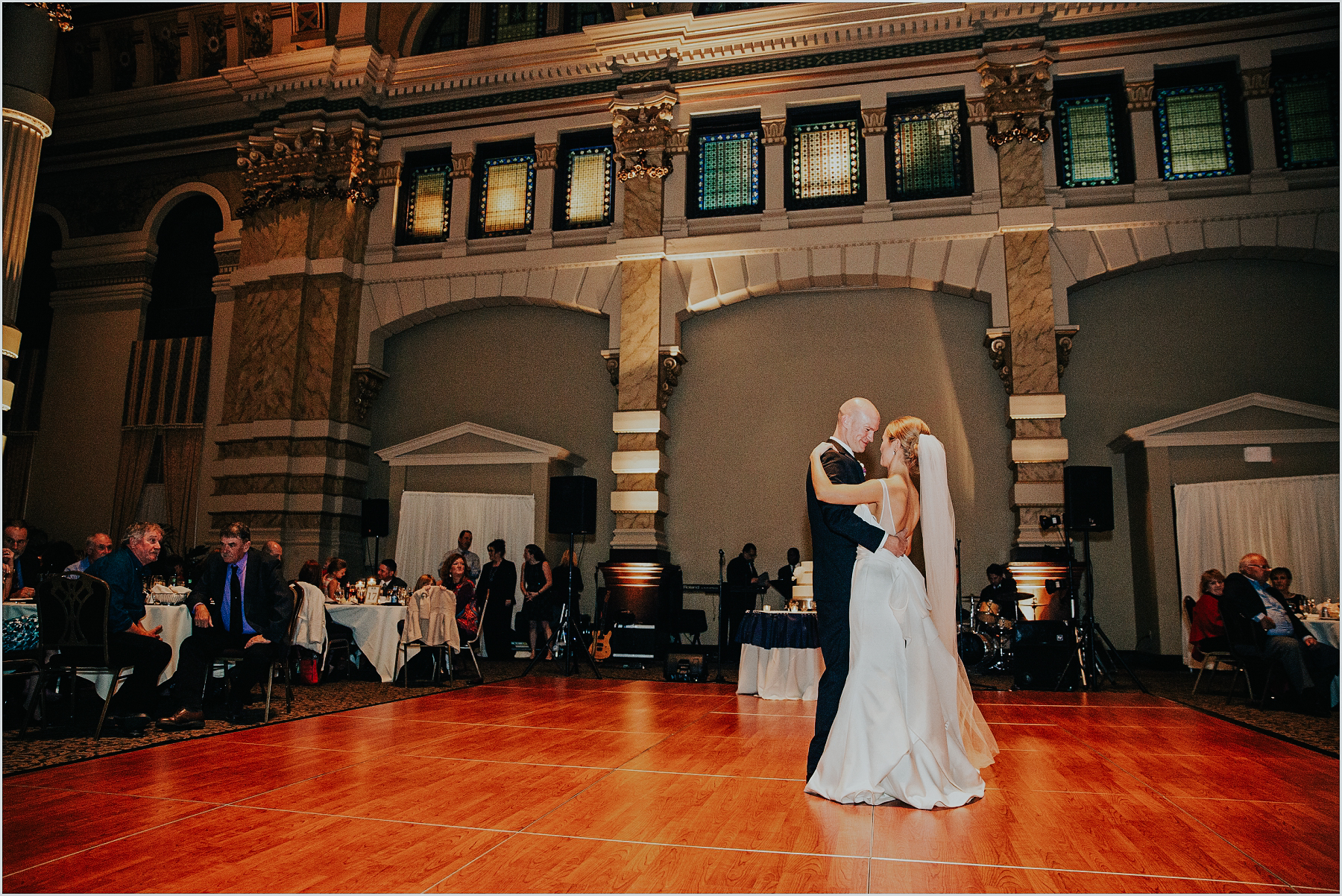 Grain Exchange Wedding - Milwaukee Wedding Photographer // Amarie Photography