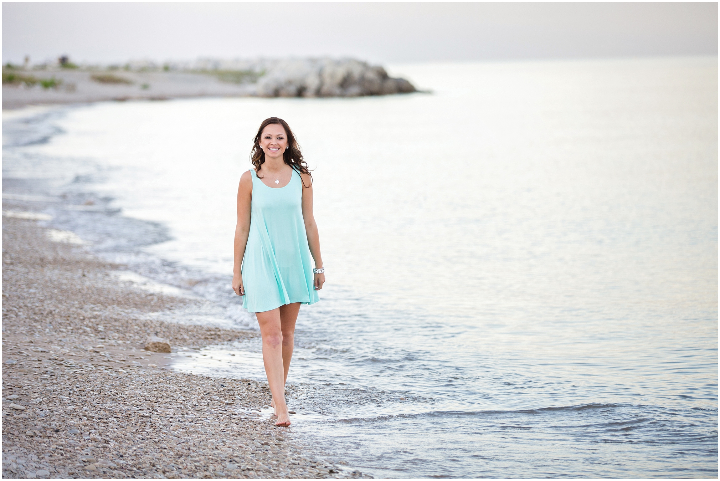Senior pictures Milwaukee lakefront - Amarie Photography